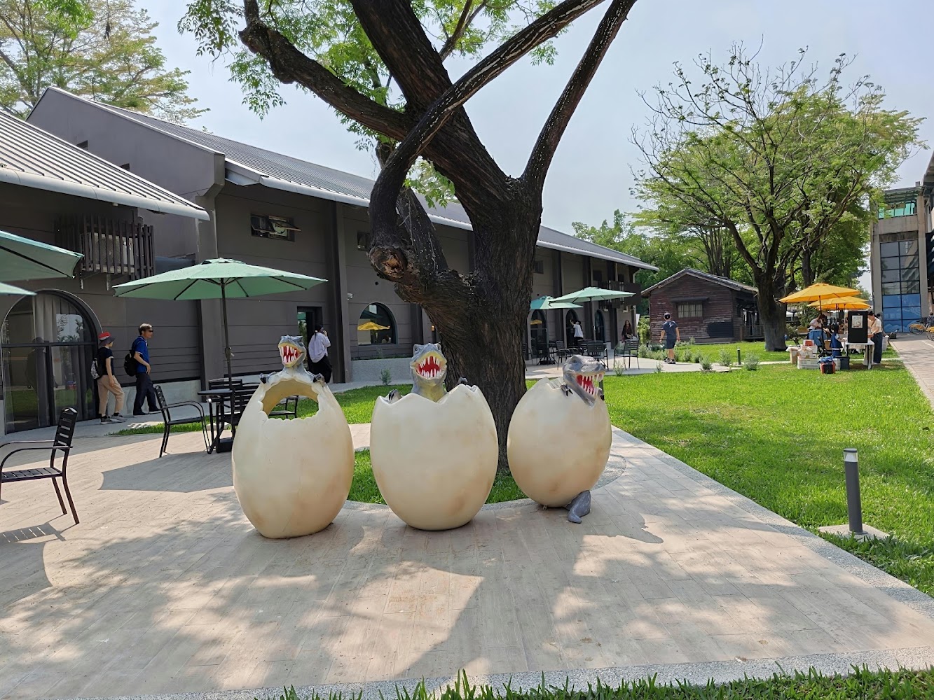 竹田頓物驛戶外恐龍蛋造景