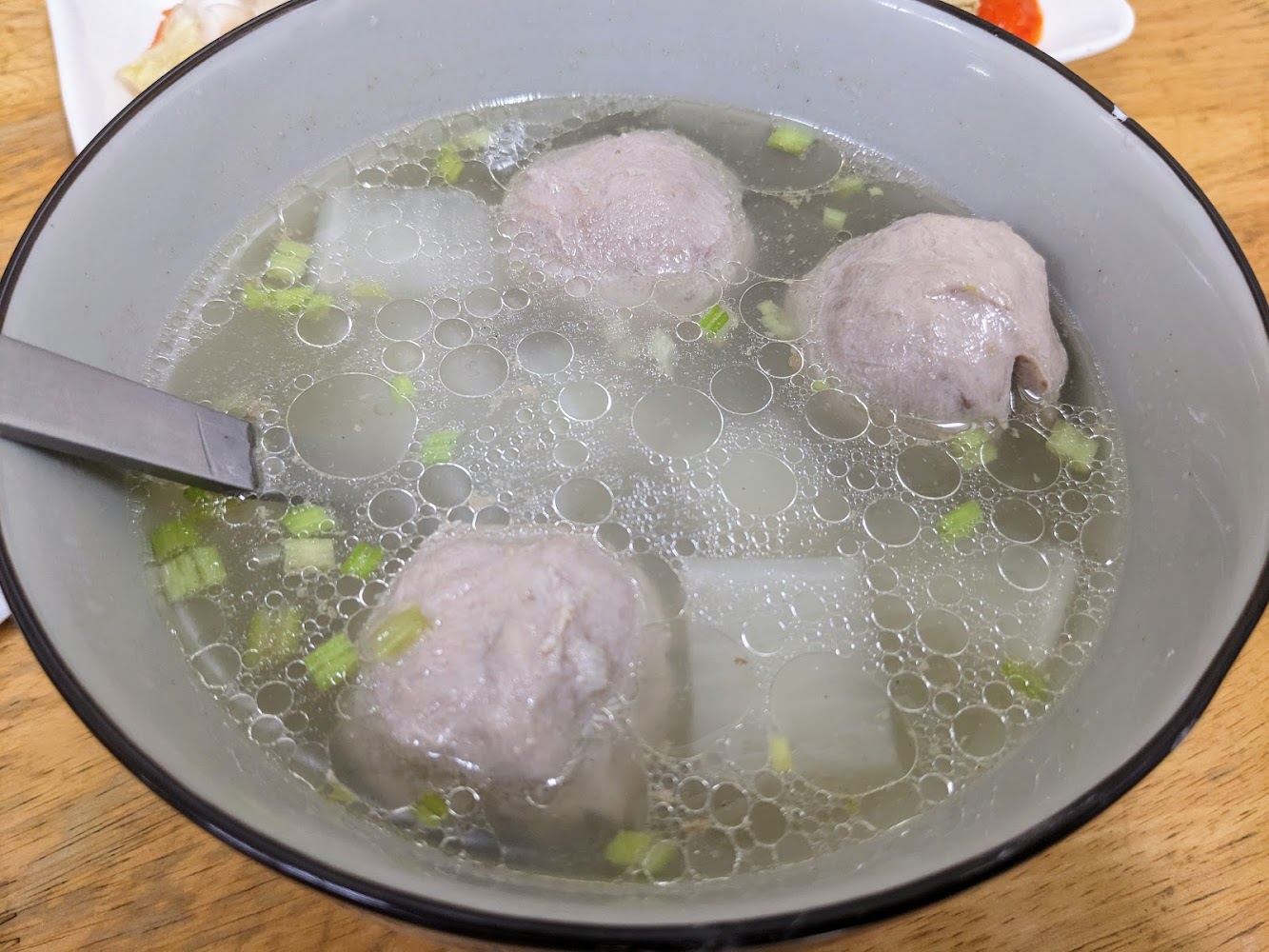 牛肉丸蘿蔔湯