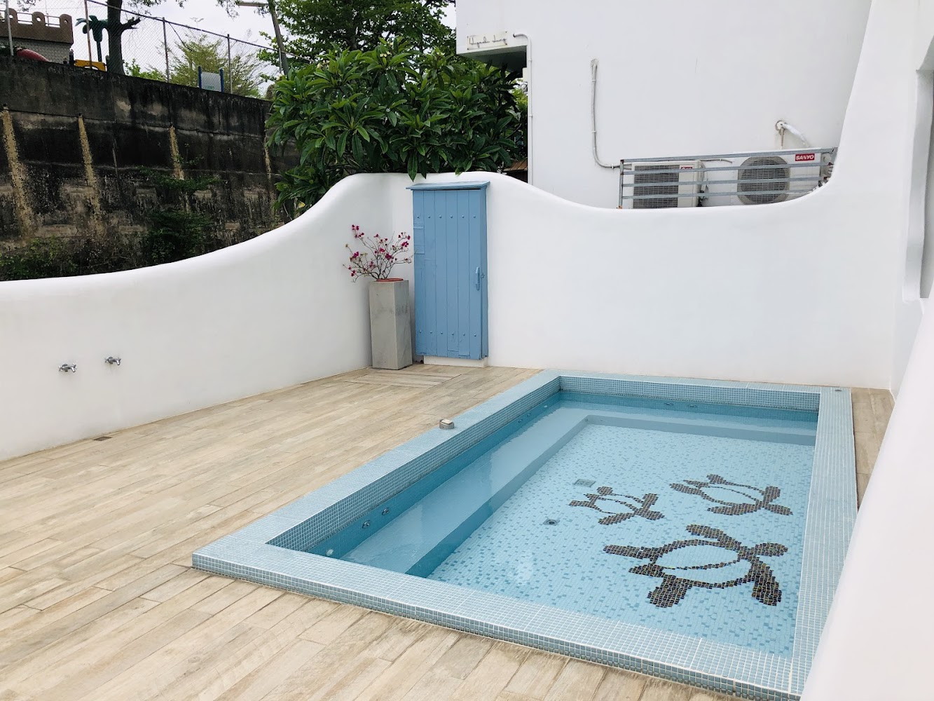大海的天空小泳池