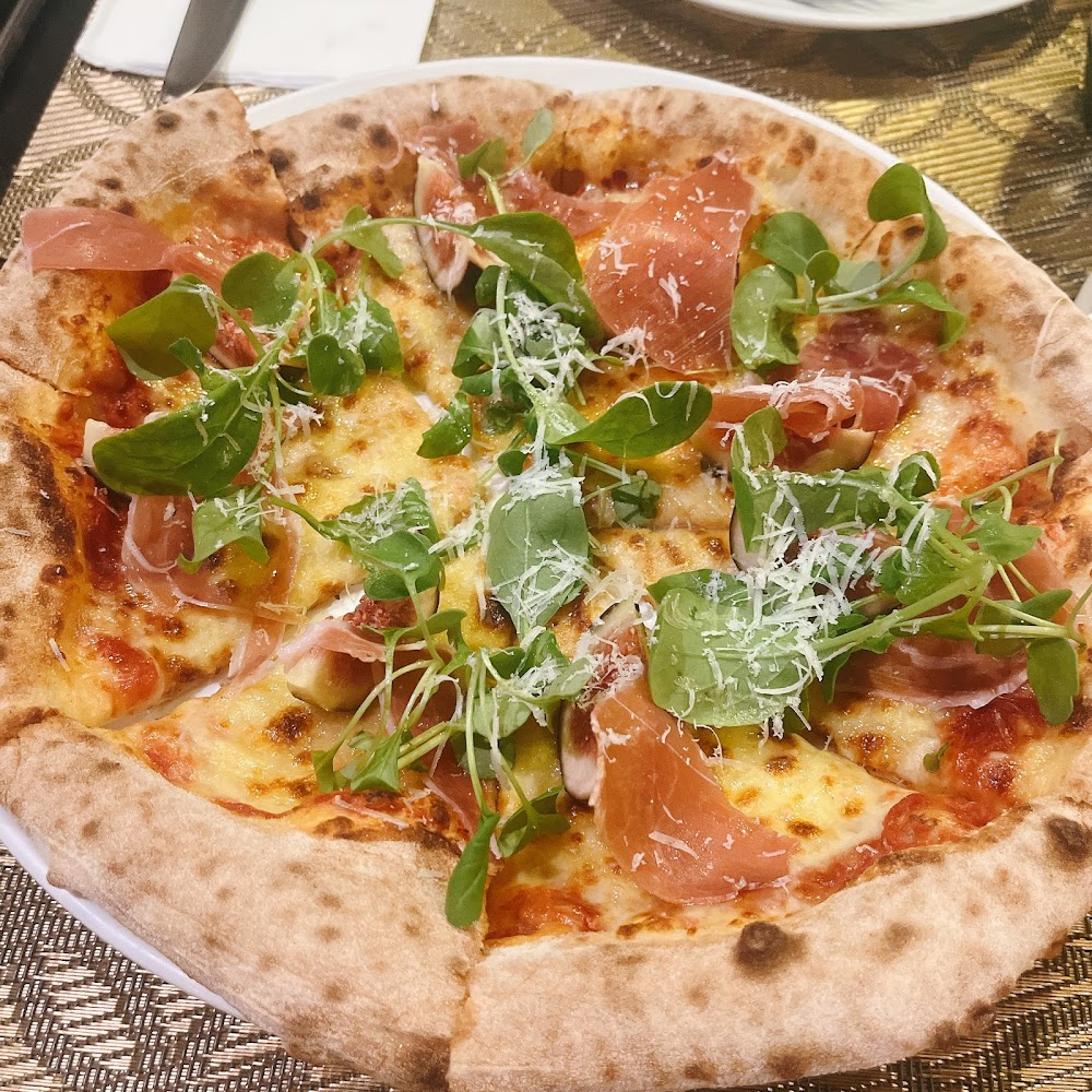 波特廚房餐酒館生火腿芝麻葉披薩