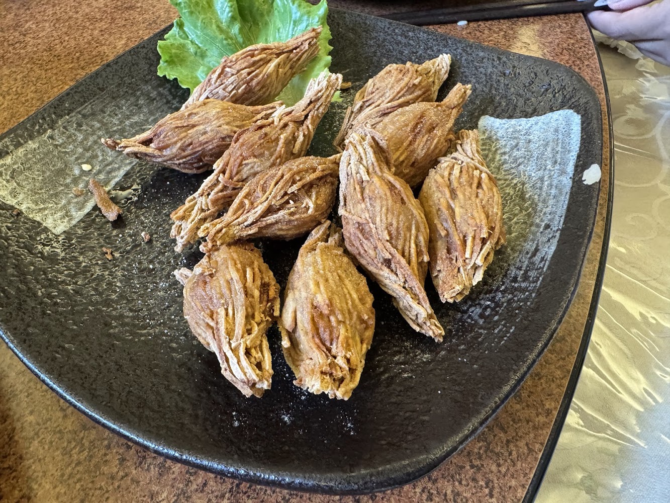 炸芋頭卷與南瓜酥類型菜色