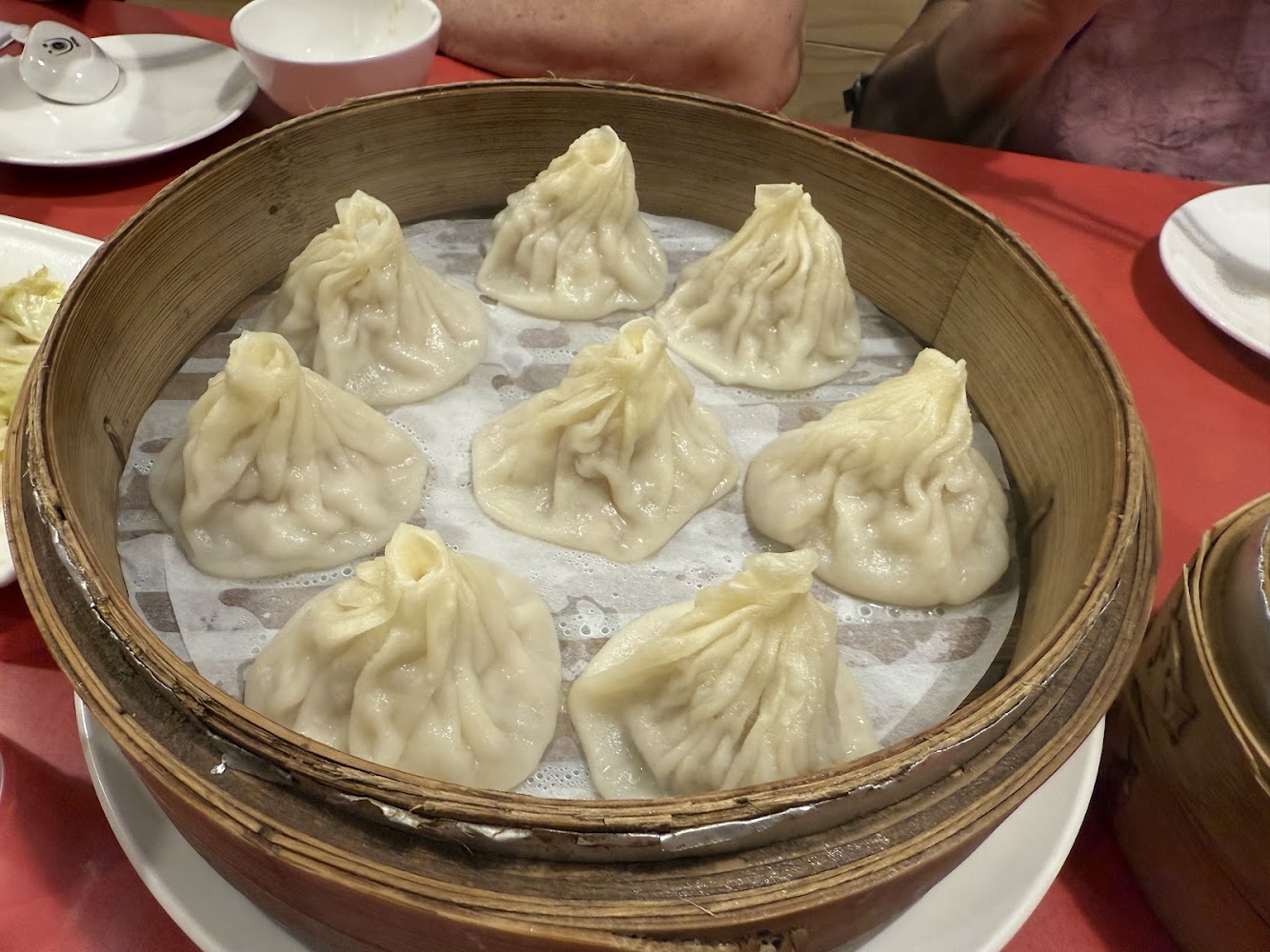竹蒸籠中的小籠包