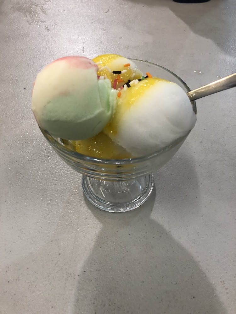 深水食堂彩色冰淇淋杯