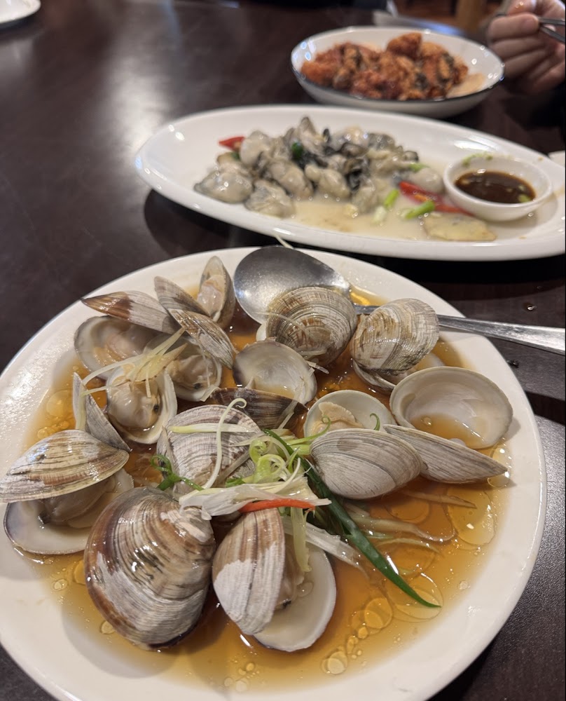 炒蛤蜊與海鮮料理
