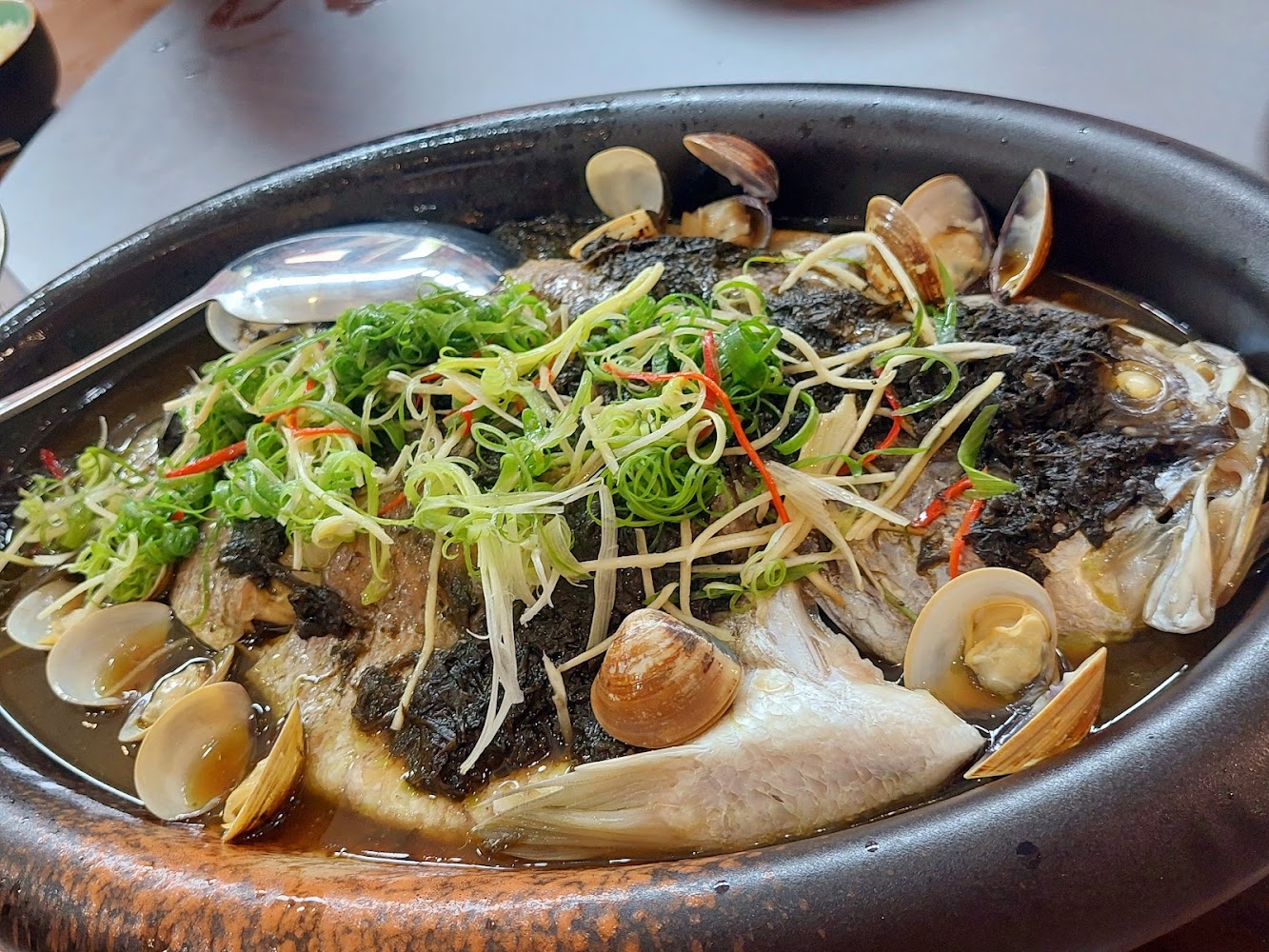 217好食複合式餐廳清蒸魚蛤蜊料理