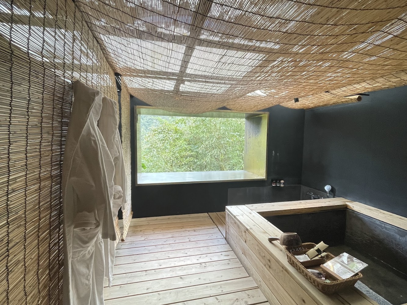 馥森阪治Trio 日式木質湯屋浴室