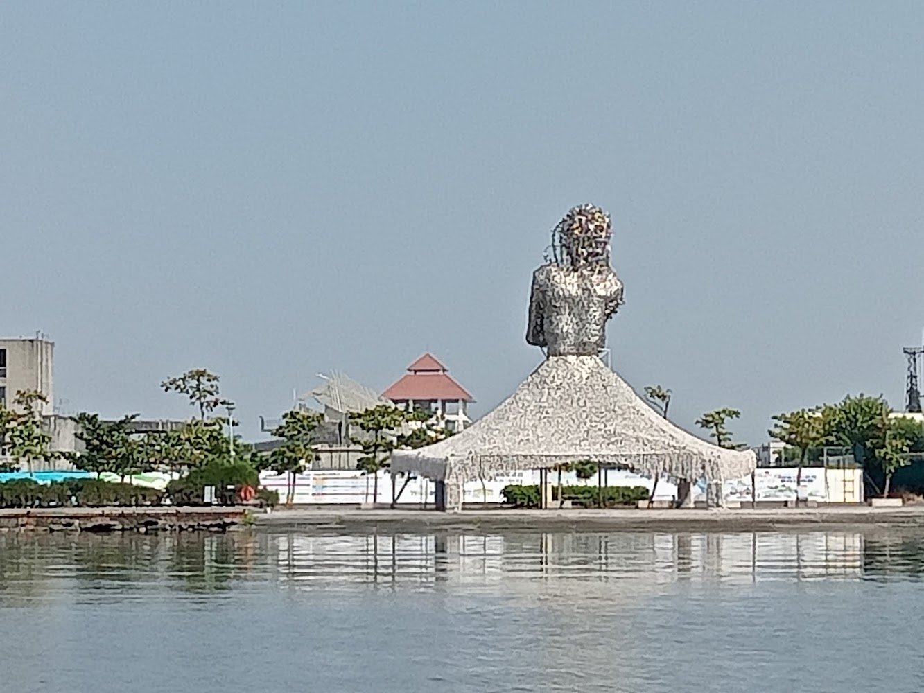 大鵬灣水岸公共藝術雕像景觀