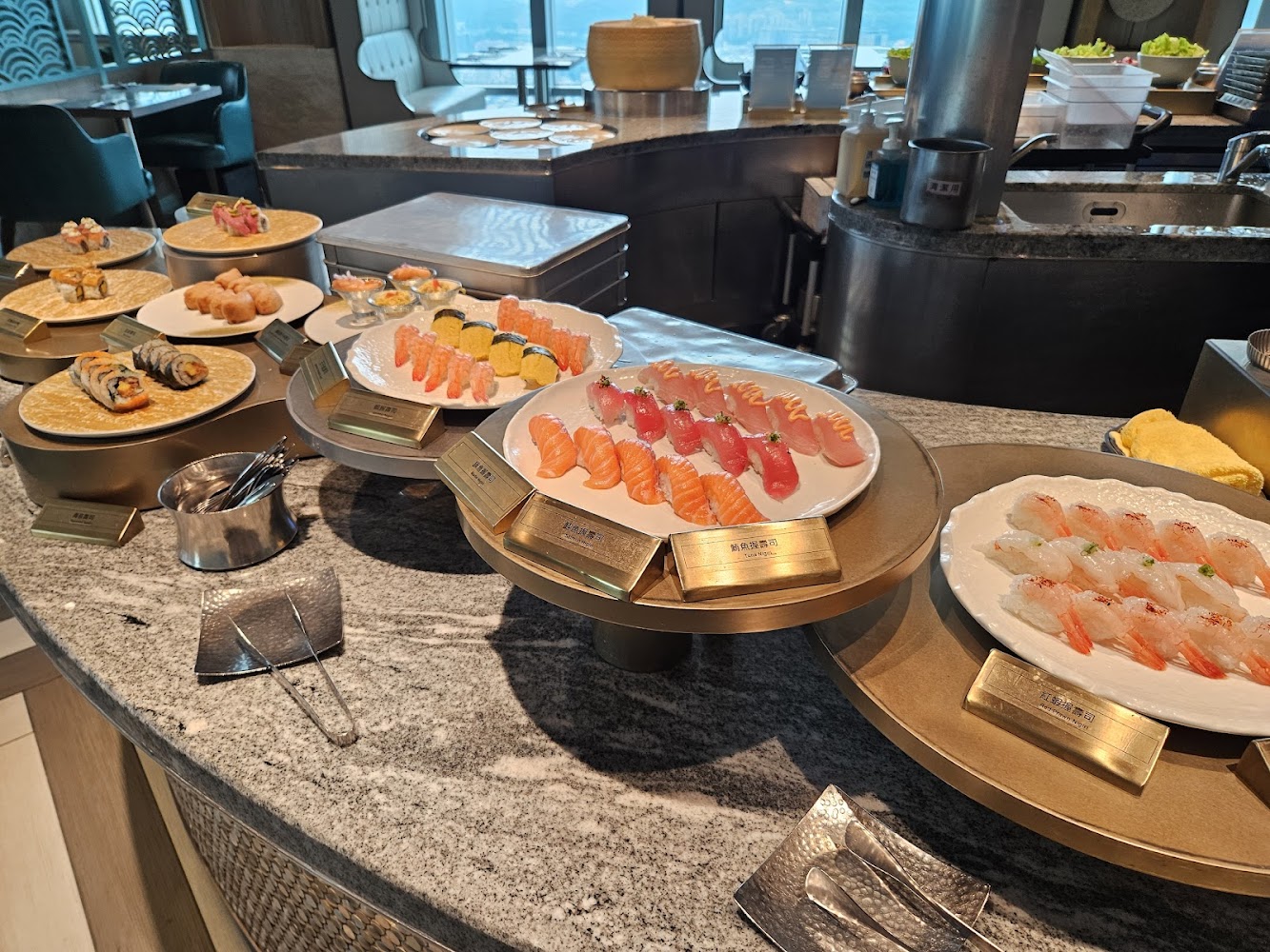 饗饗 微風信義店壽司與握壽司區