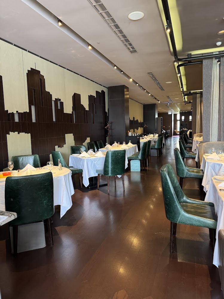 茹絲葵大直店高雅室內用餐空間