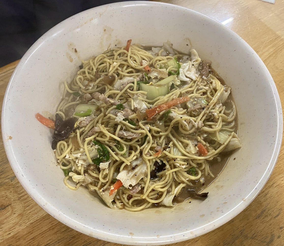 翊芳小館炒麵