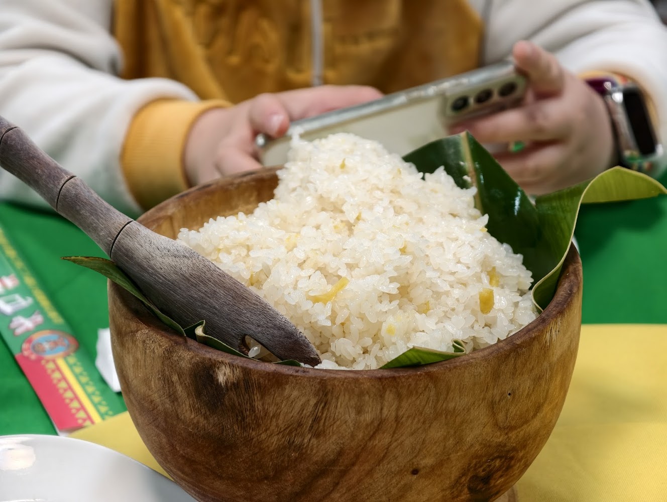 米巴奈山地美食坊糯米飯