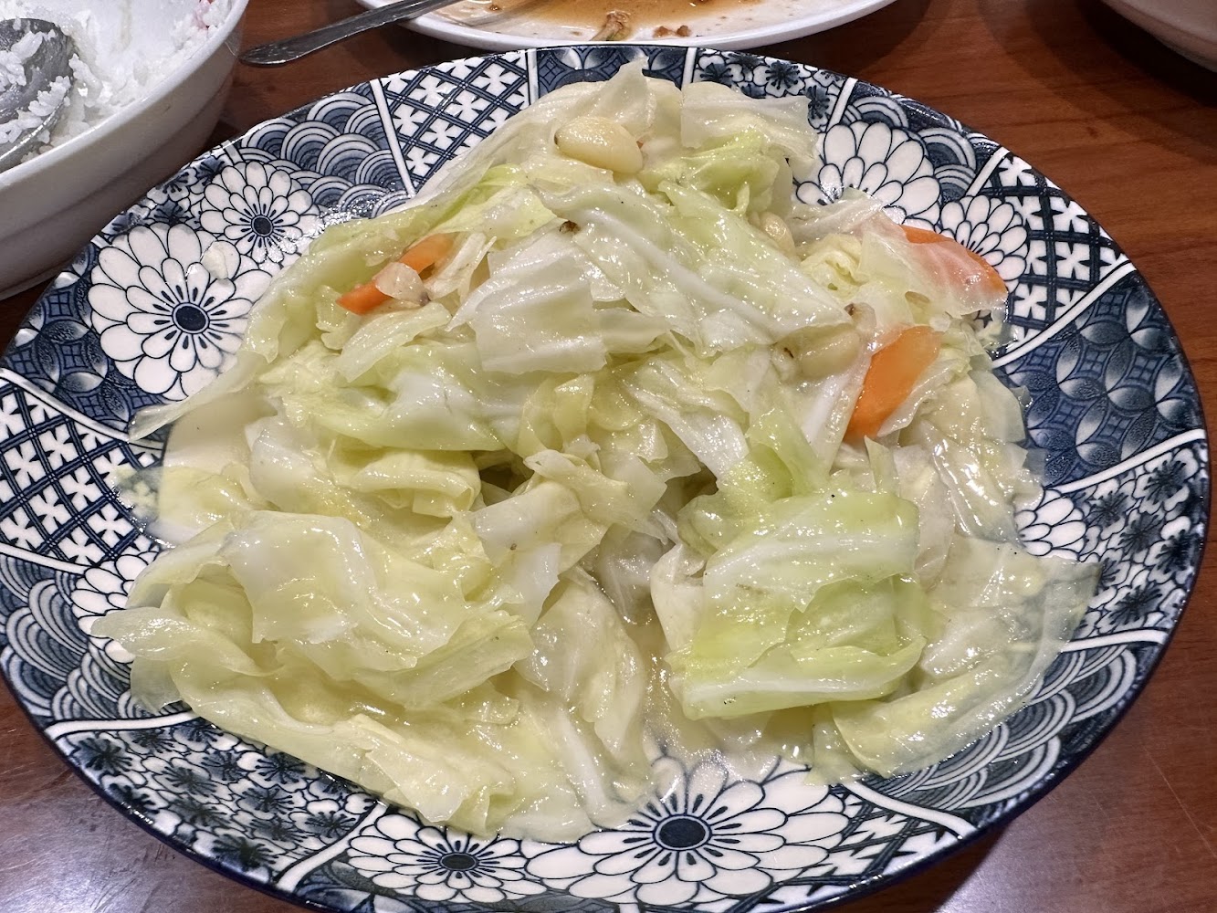 味味香客家庭園餐廳炒高麗菜