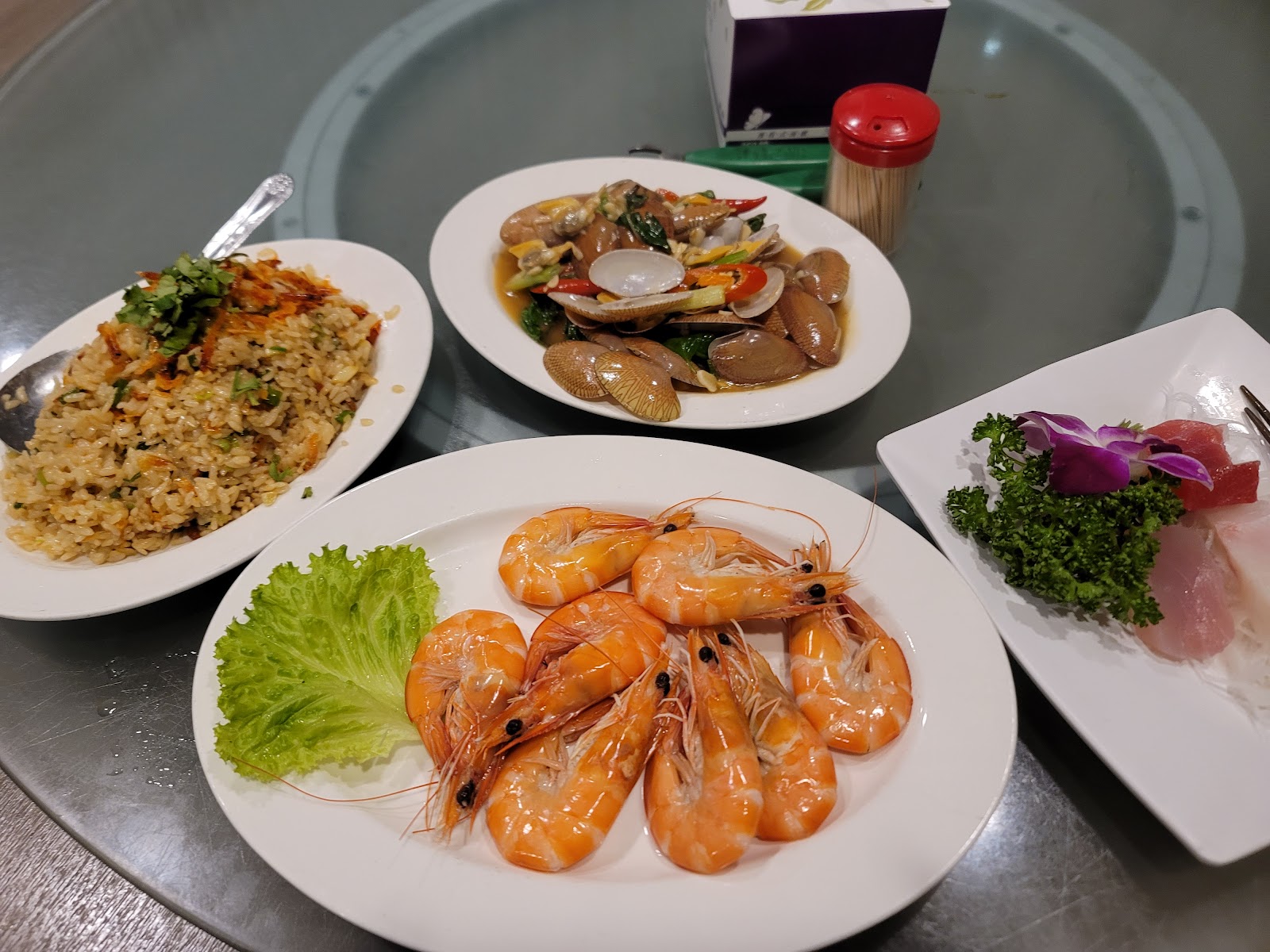 珍饌活海產蚵仔寮轉盤圓桌多道海鮮料理白蝦生魚片炒飯