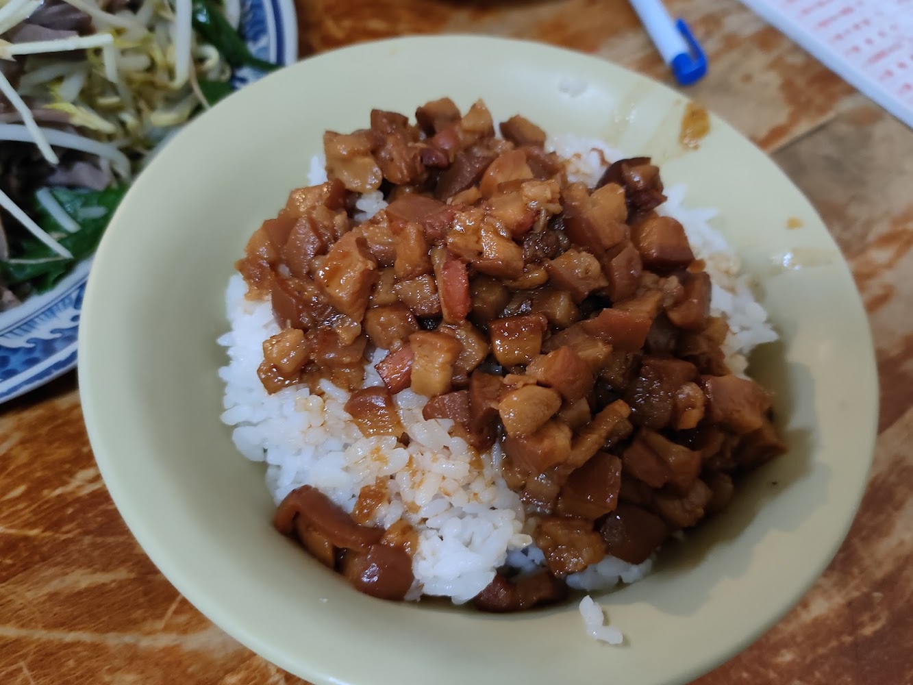 滷肉飯特寫