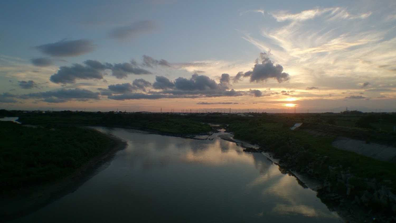 媽祖大橋周邊河景夕色