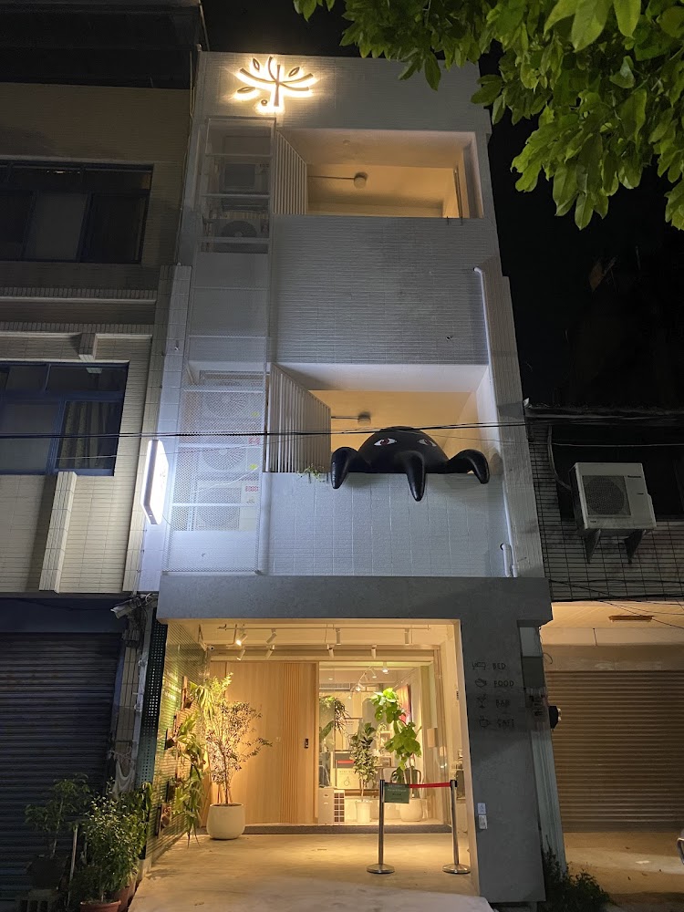 提米好旅夜間外觀