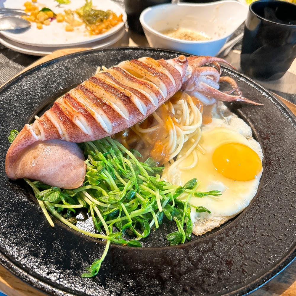 饗饌嚴選牛排員山店烤魷魚主餐