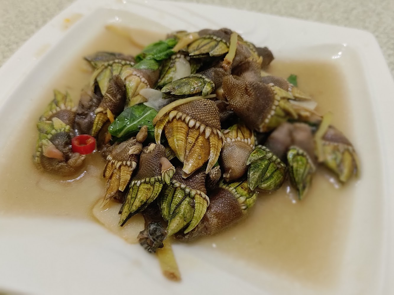 津沙小館鵝頸藤壺料理