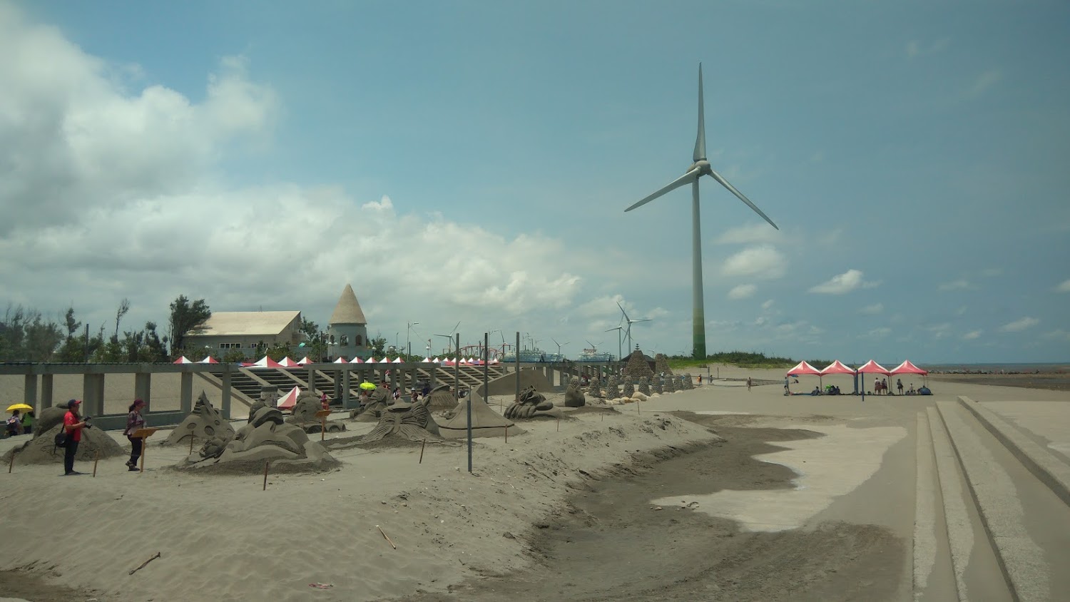 大安濱海樂園沙雕與海景