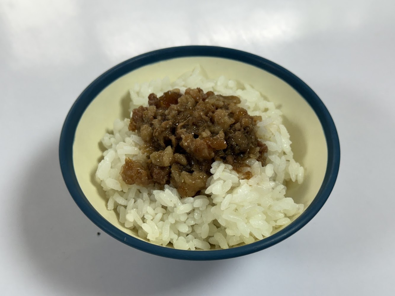 過嶺生猛海鮮館滷肉飯