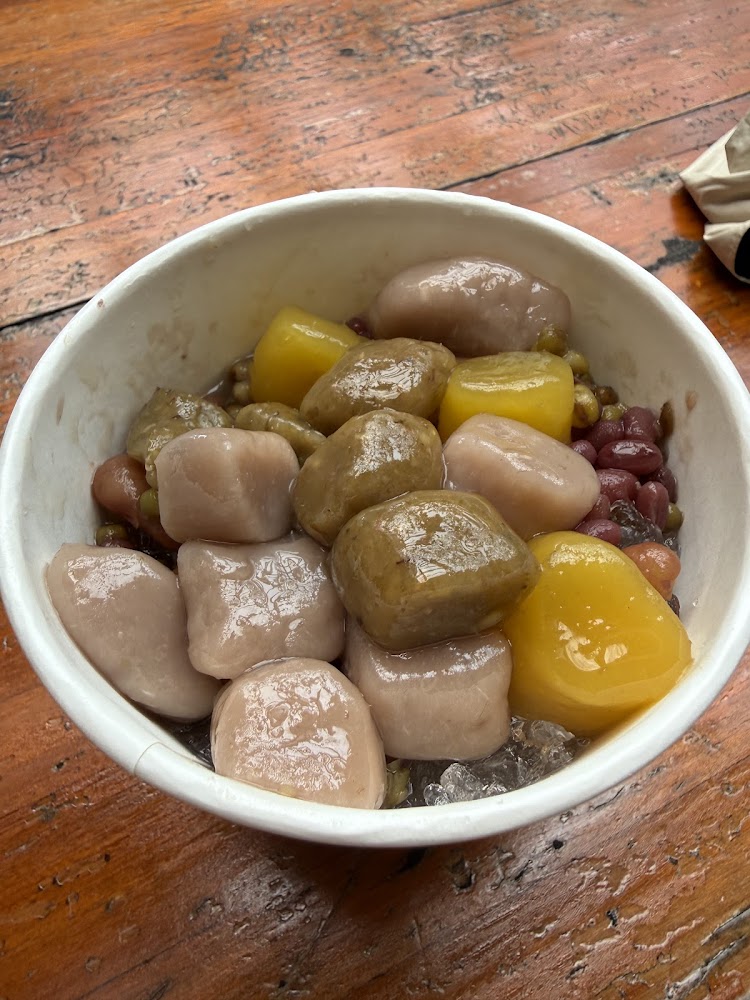 阿柑姨芋圓綜合冰近拍