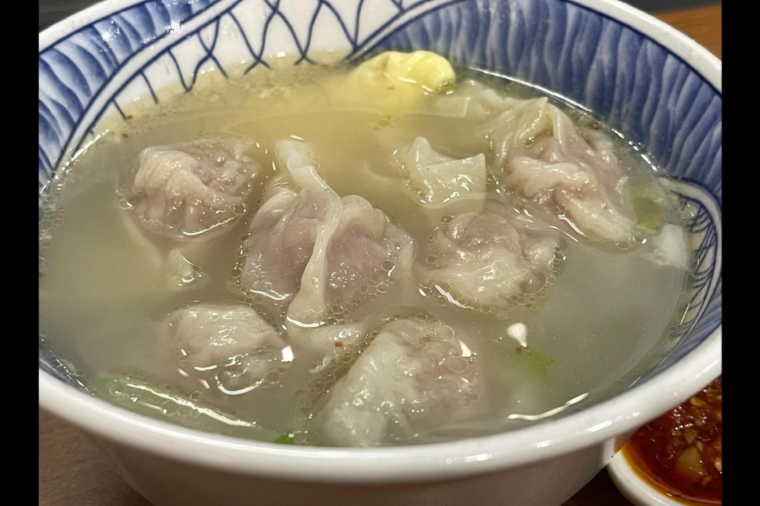 東引快刀手雲吞湯
