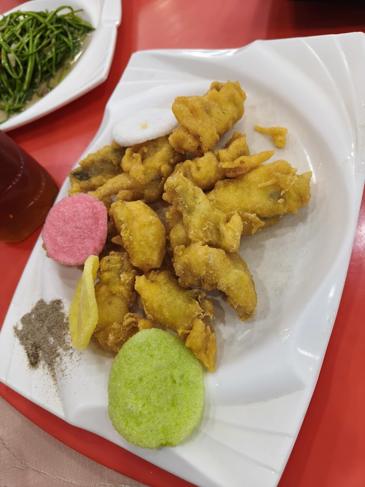 炸魚柳與蝦餅