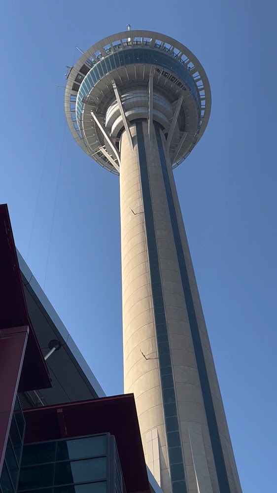 澳門旅遊塔白天外觀