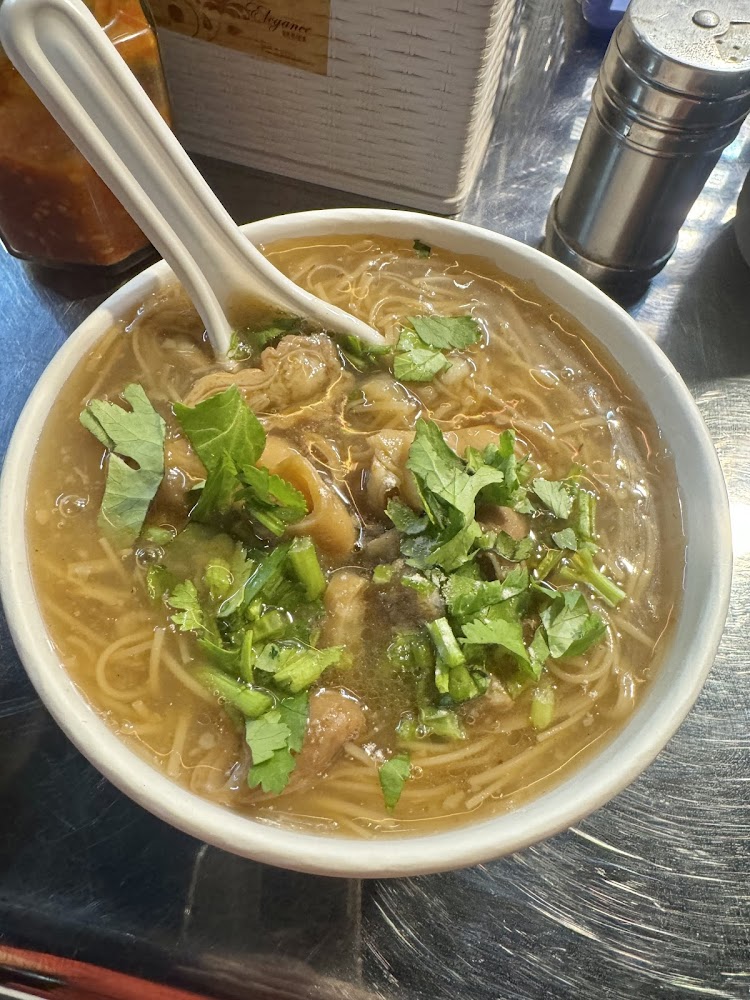 員林大腸鵪鶉蛋麵線餐點特寫