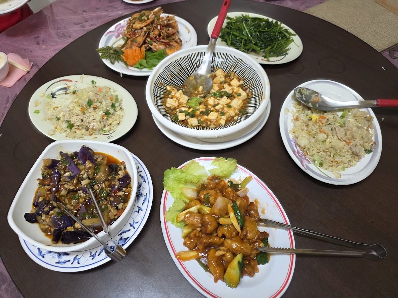 珍饌庭園餐廳合菜桌