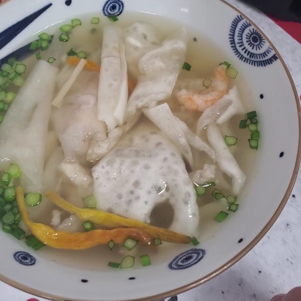 黑人鼎邊趖湯品