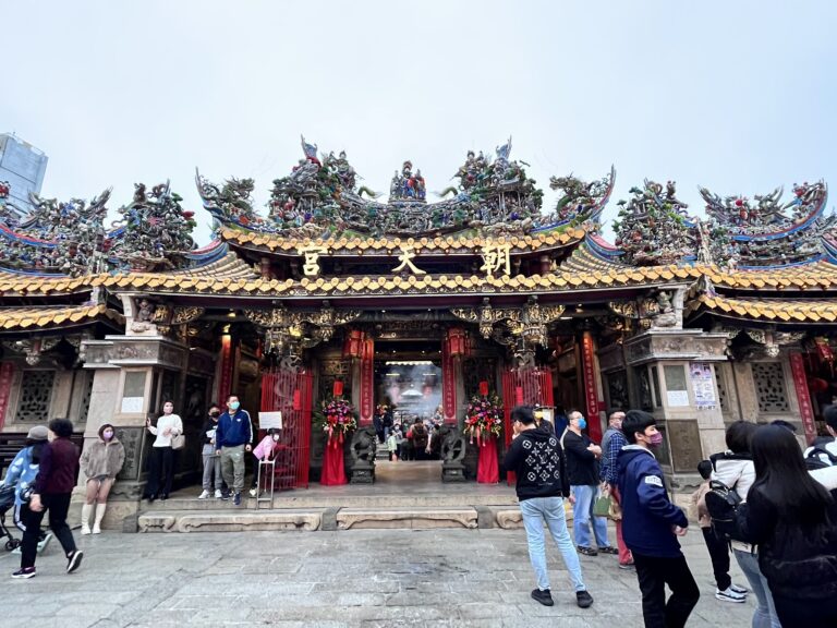 北港朝天宮廟宇正面，雲林一日遊必訪景點