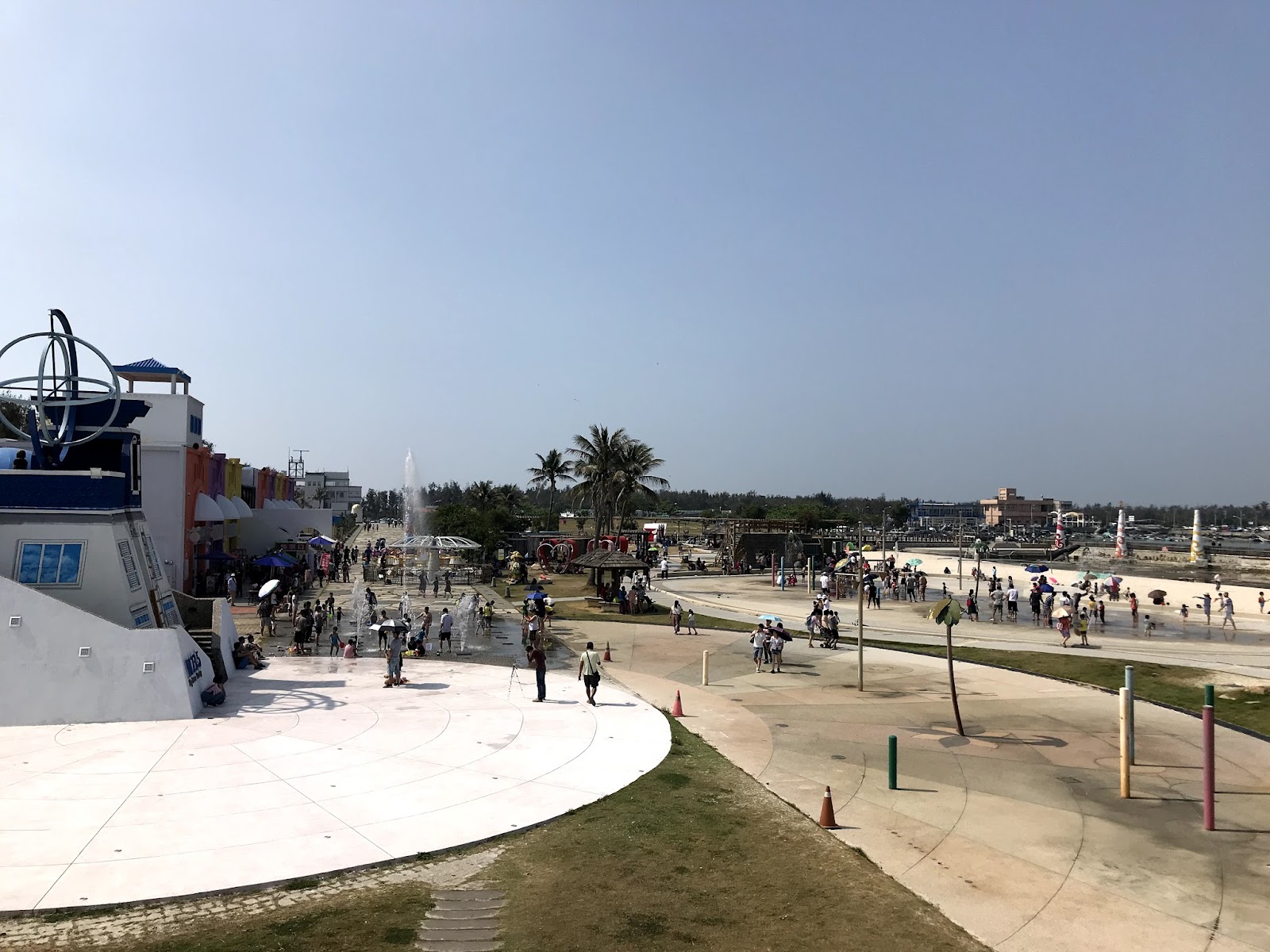 東石漁人碼頭廣場鳥瞰全景，東石海之夏活動場地