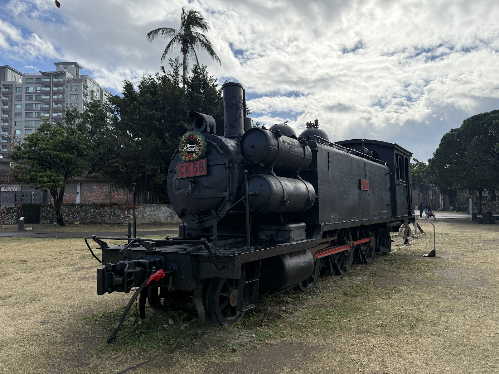 高雄哈瑪星鐵道文化園區 CK50 蒸氣火車頭近拍