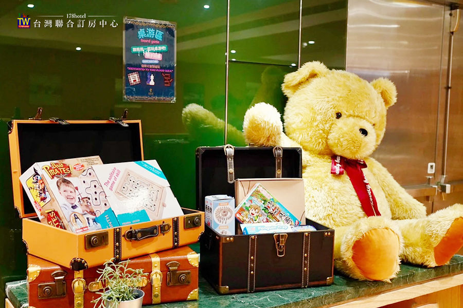 路境行旅台南西門館・家庭房 平日 $1299元|免費茶點吃到飽,高CP值旅宿