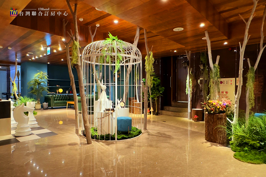 路境行旅台南西門館・家庭房 平日 $1299元|免費茶點吃到飽,高CP值旅宿