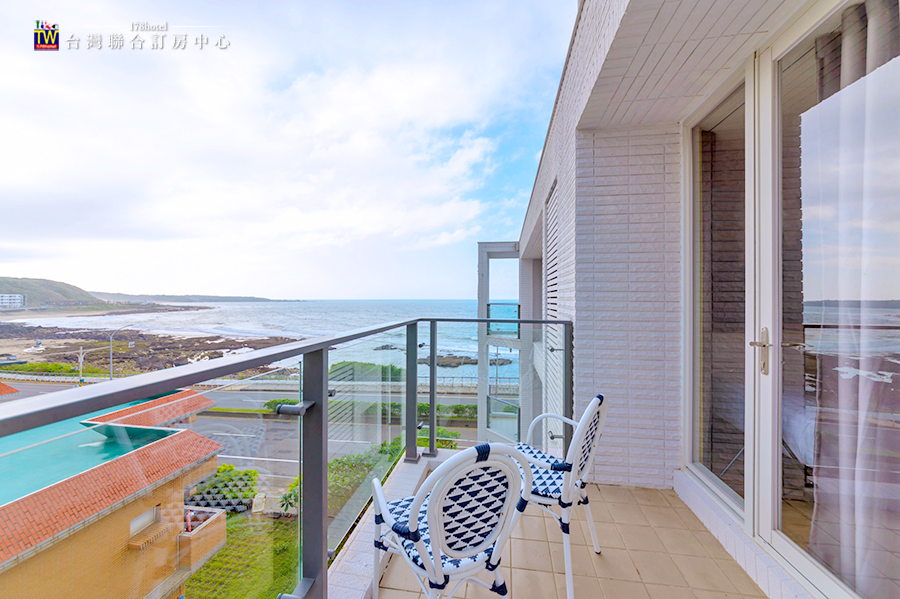 半島海悅渡假會館．雙人房 $3000元 起｜不用出國也能住進零距離海景的假期