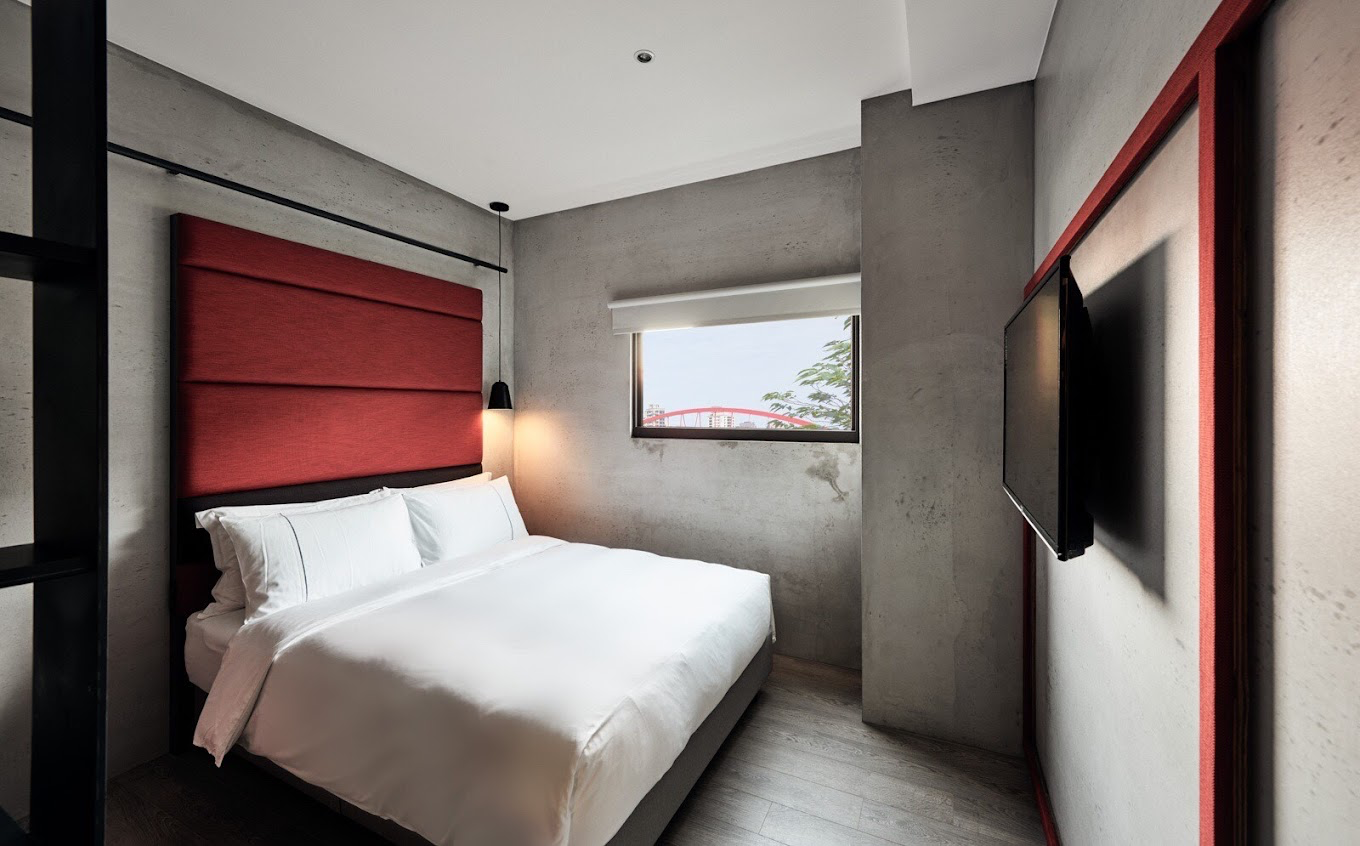 松河璞旅．平日雙人房 $1999元 起｜河景第一排的設計旅店，入住城市慢生活
