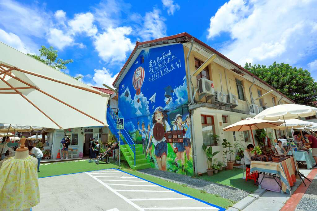 在巷弄與文創小店交會的地方,審計新村讓每次停留,都帶著生活的溫度