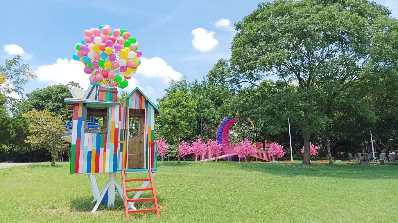 古生物奇幻樂園適合小孩去嗎，恐龍場景、互動體驗與拍照亮點一次看