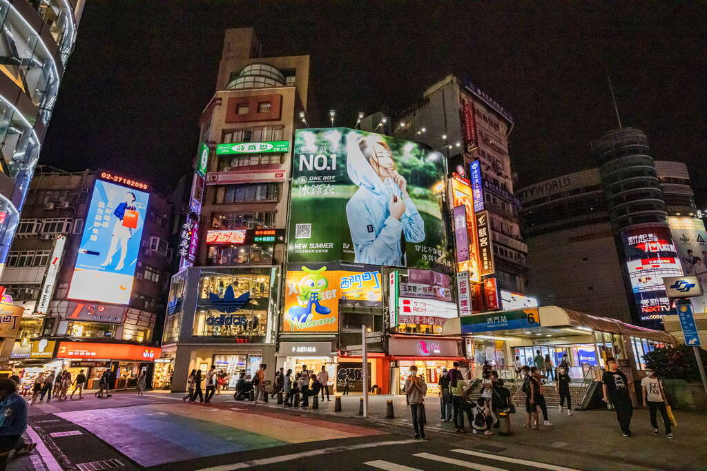 西門町夜市怎麼逛最順，人氣美食與附近順遊重點一次看