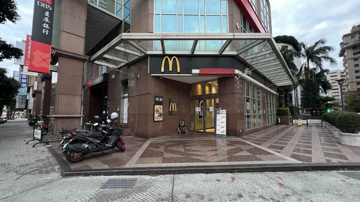 麥當勞優惠懶人包 全台 10 間熱門門市用餐體驗與選店攻略