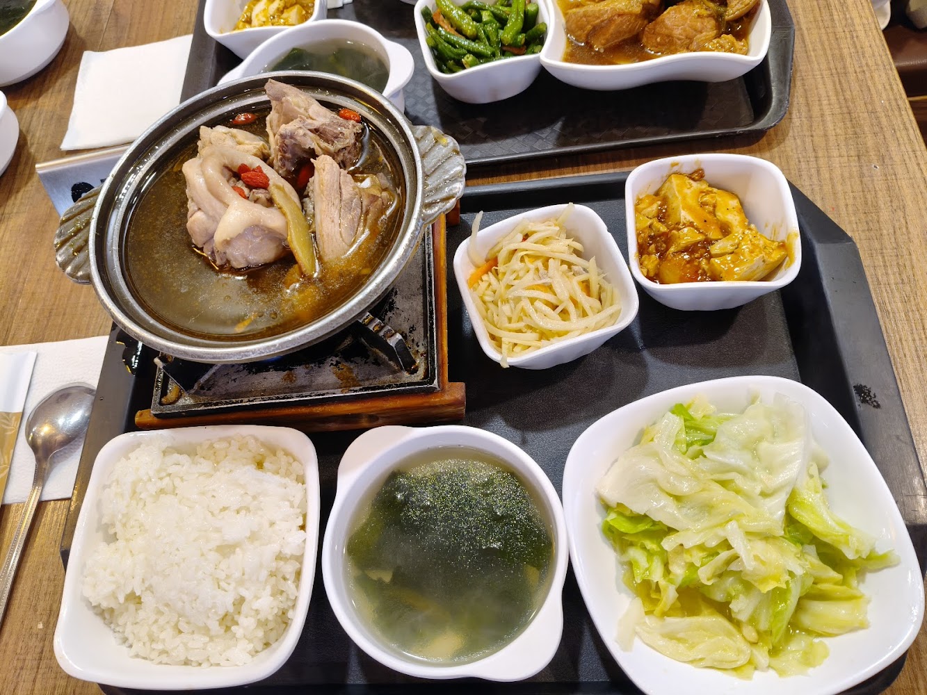 双漁堂百元料理深度評測：台中北區古早味套餐、熱門手路菜與用餐攻略