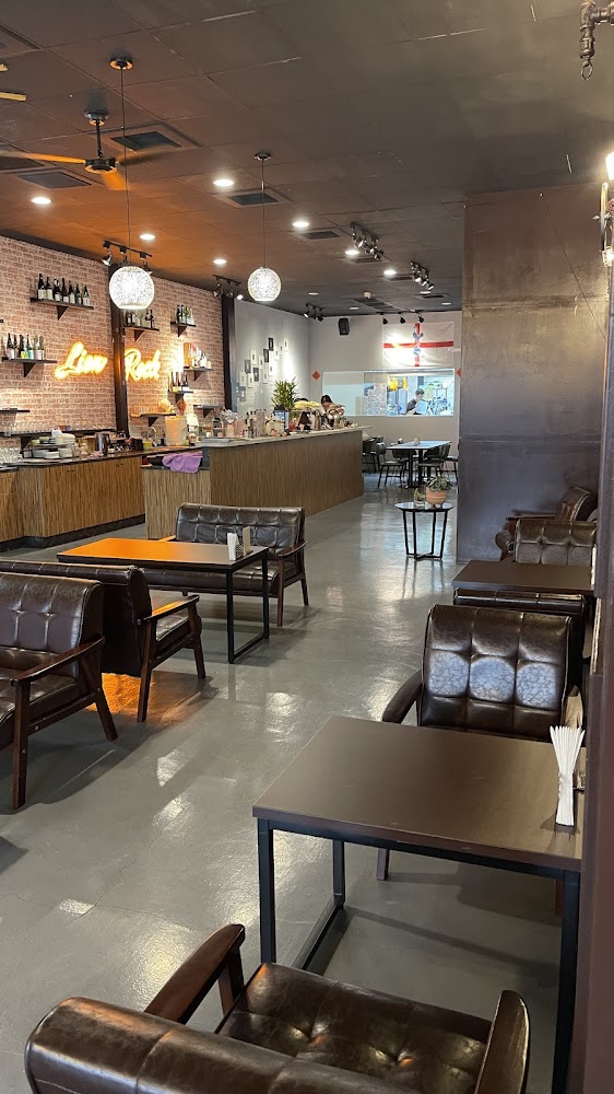 獅子山創作餐廳深度開箱：楠梓景觀系早午餐與義大利麵餐廳實訪