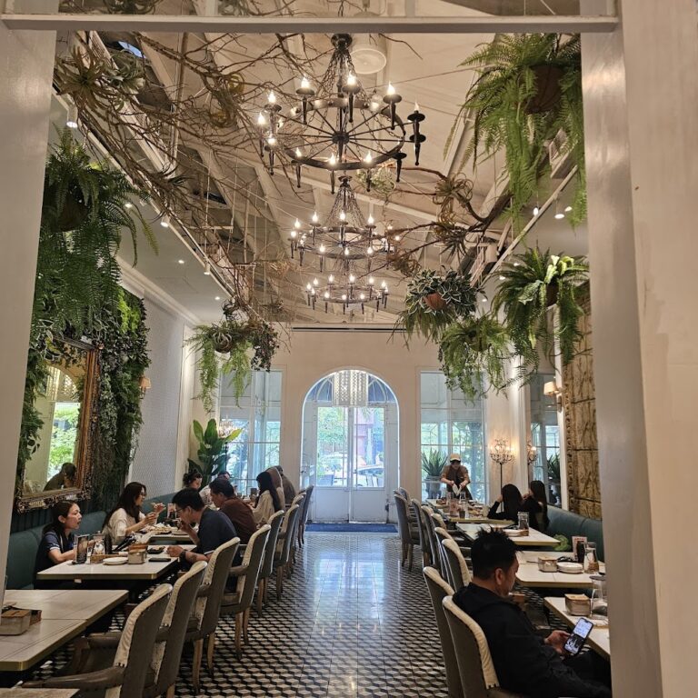 雛菊見高雄青海店深度開箱，鼓山人氣義式餐廳的環境美學與甜點儀式感一次看
