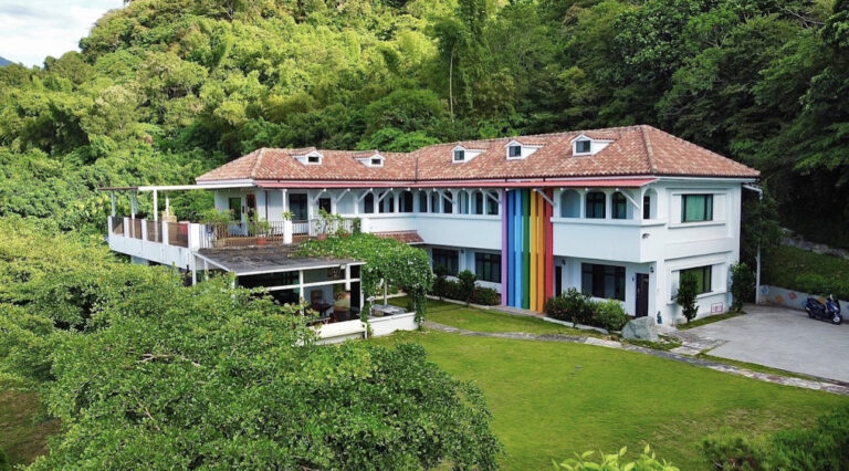 立霧左邨民宿深度開箱：太魯閣前的山海系療癒住宿，環境、房型、早餐與評價一次看