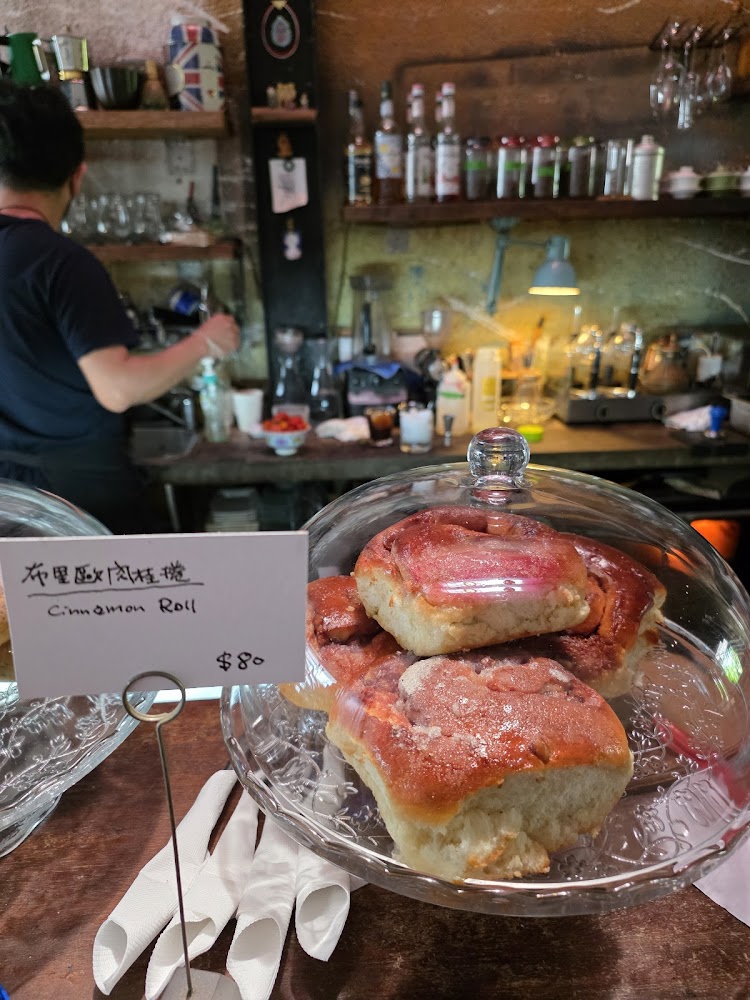 cheela小屋咖啡館深度開箱 台東鐵道旁的綠意咖啡時光與早午餐推薦