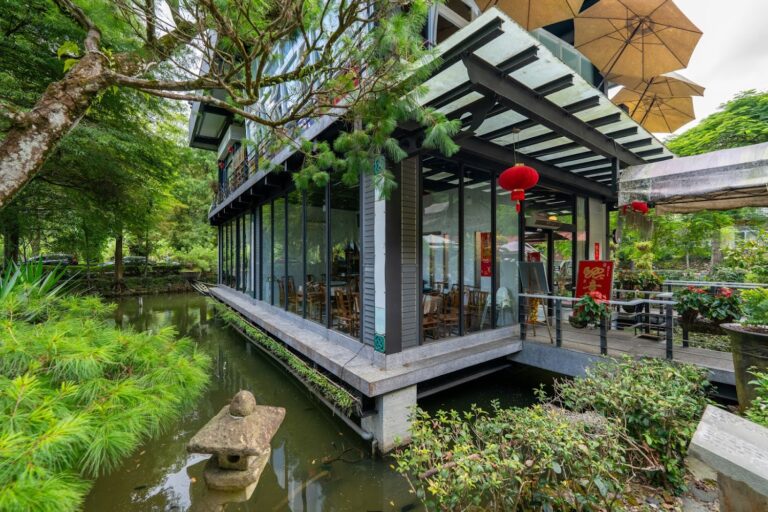 土角厝水上庭園餐廳深度評測：埔里桃米必訪的水上景觀合菜餐廳