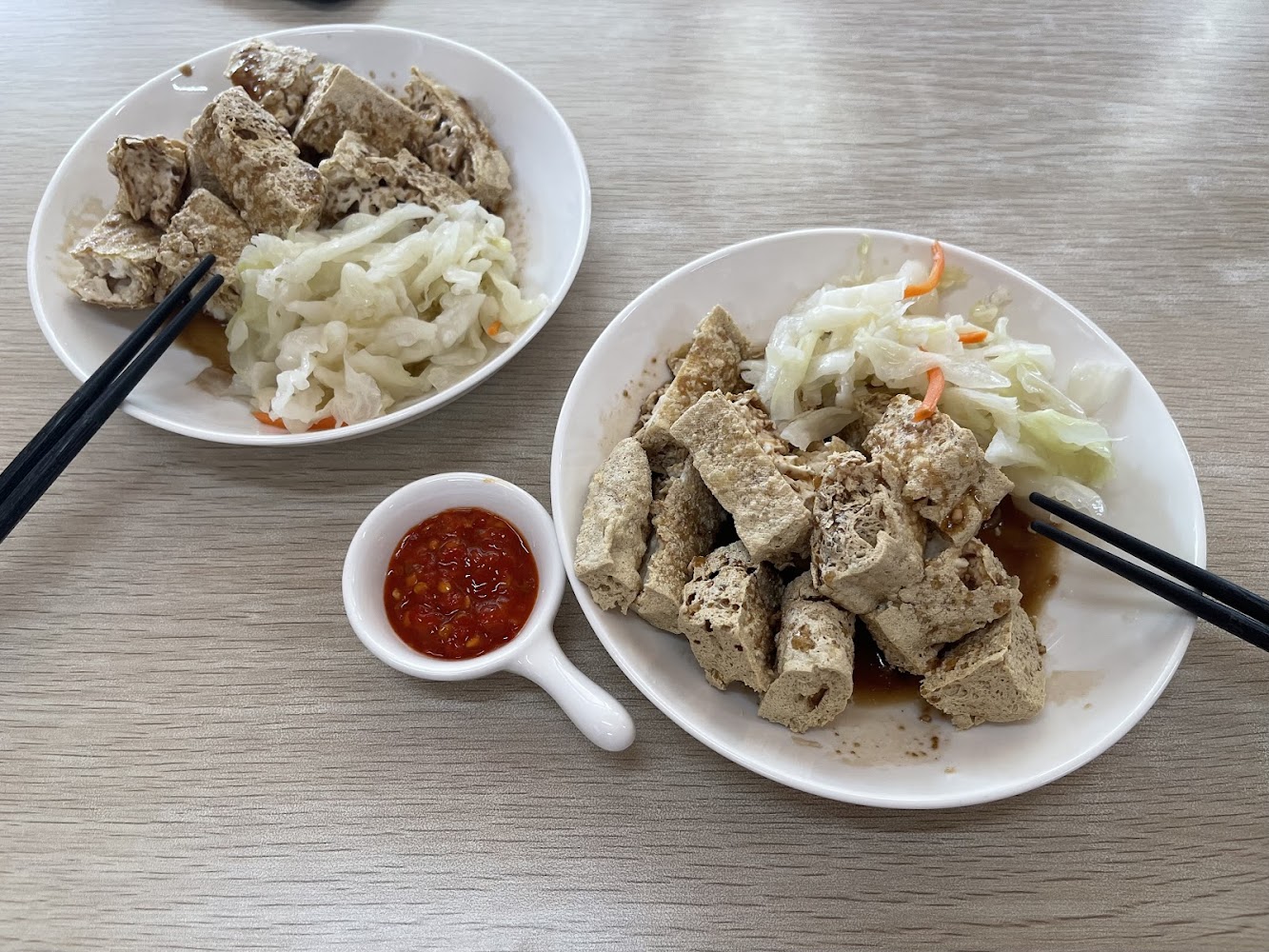 博文臭豆腐深度評測：池上必吃銅板美食，從發財車到店面的40年酥香傳承