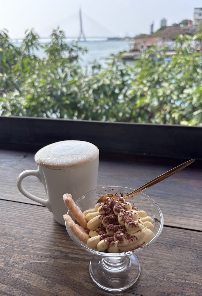 La Vie Rêvée Des Anges Cafe 淡水河岸第一排咖啡時光，天使熱愛的生活深度評測